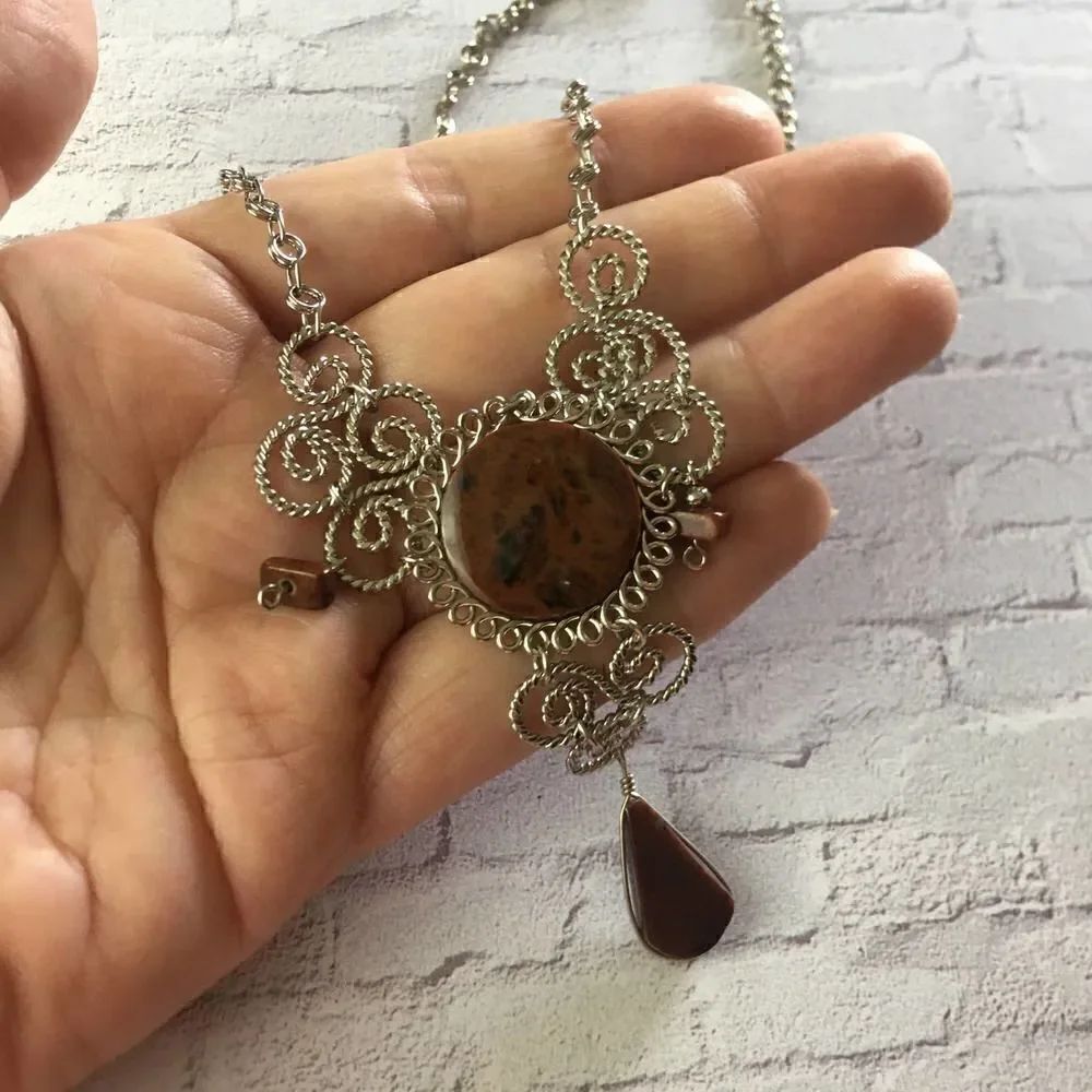 Peruvian Stone Necklace & Earring Set - Picture 3 of 5